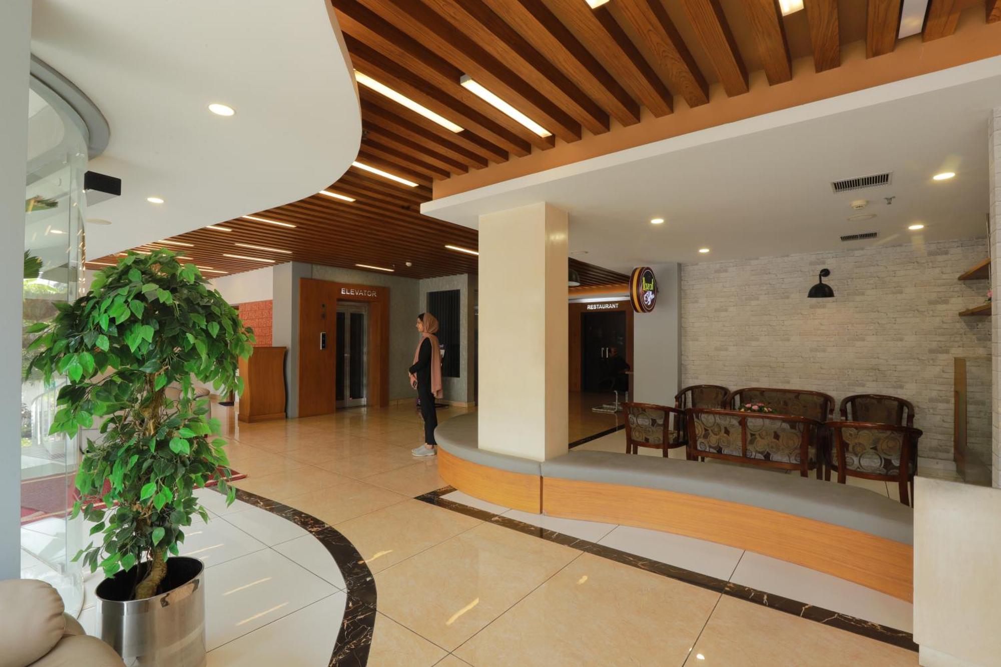 Bhavanam Regency Guruvayoor Guruvayur Exterior photo