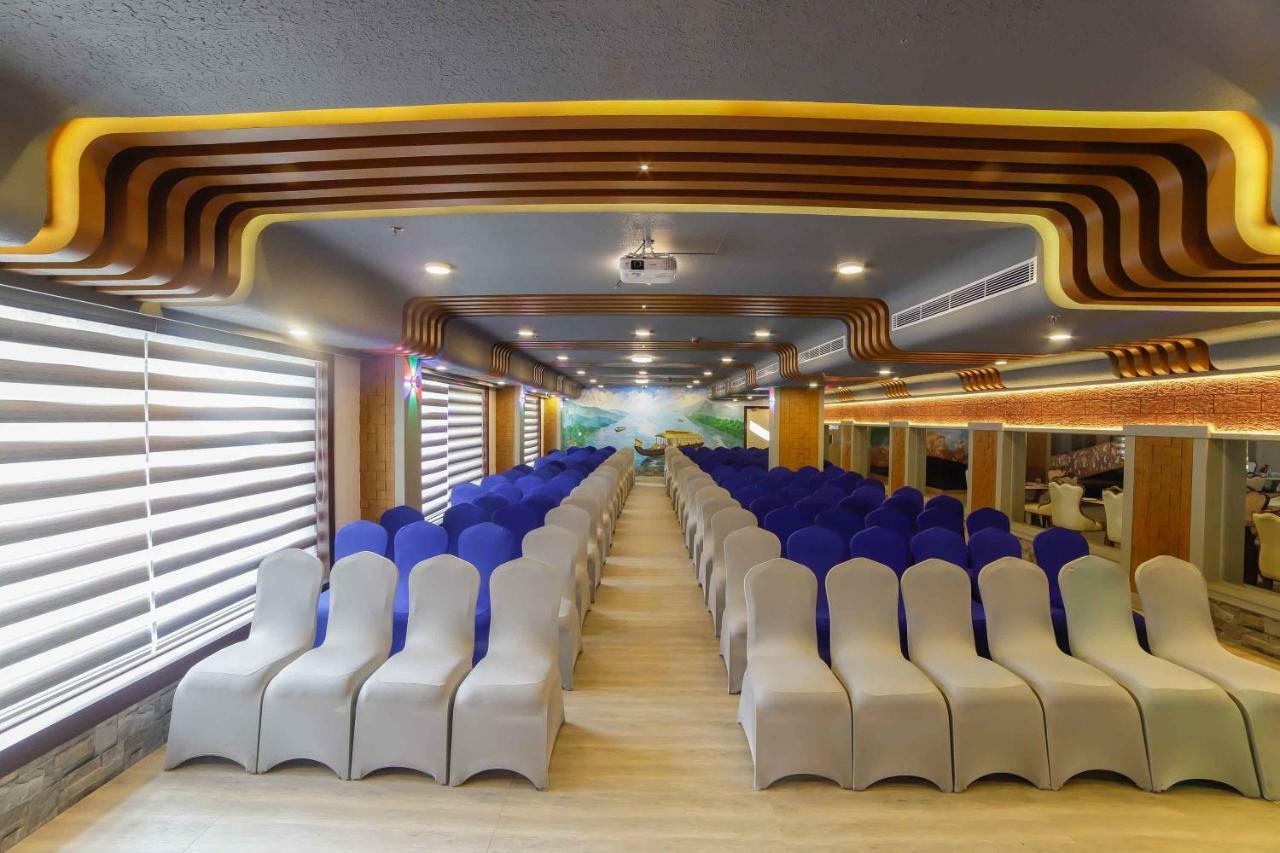 Bhavanam Regency Guruvayoor Guruvayur Exterior photo